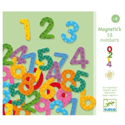 83 lettres en bois magnetiques